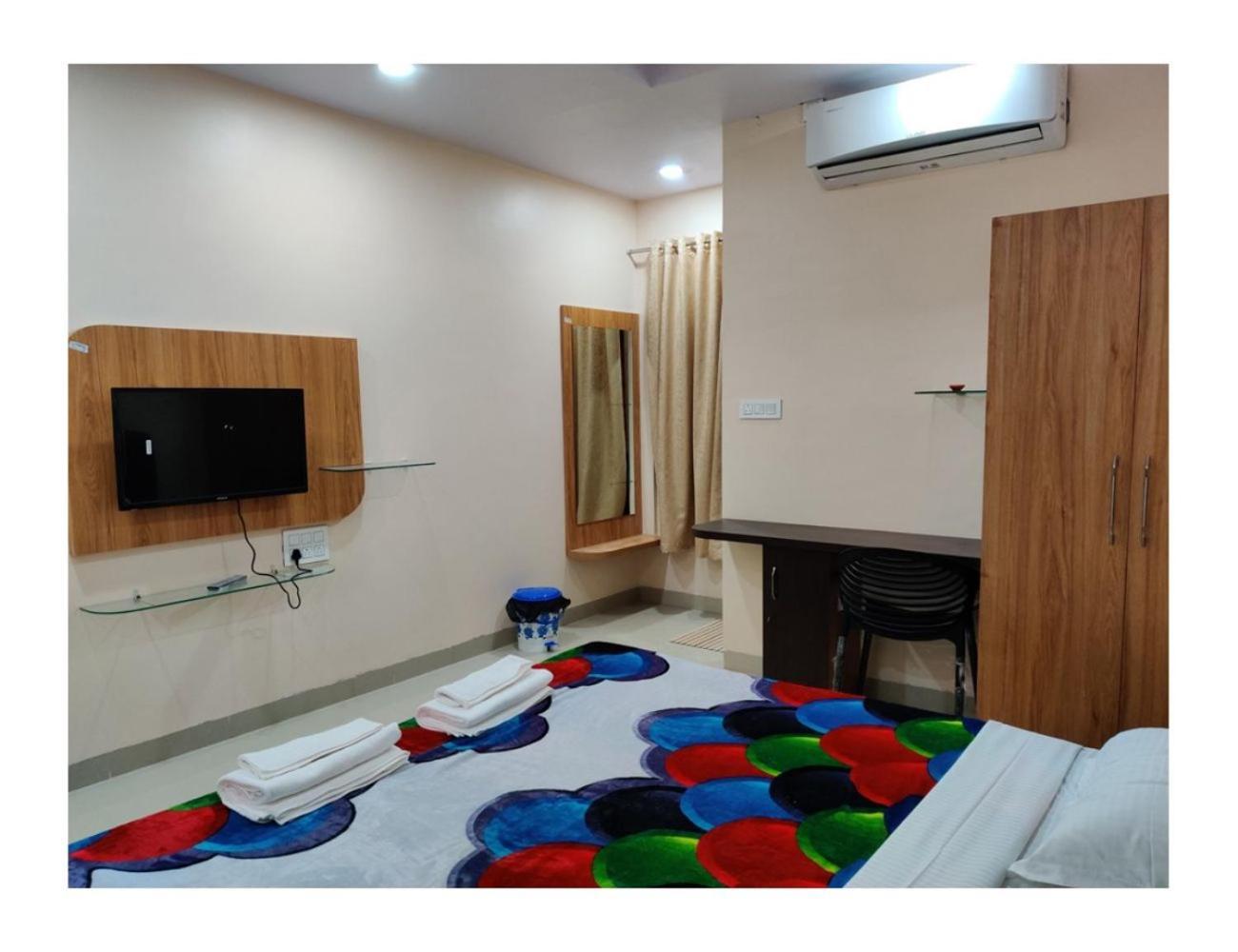 Hotel Pragati, Chanderi, Mp Luaran gambar