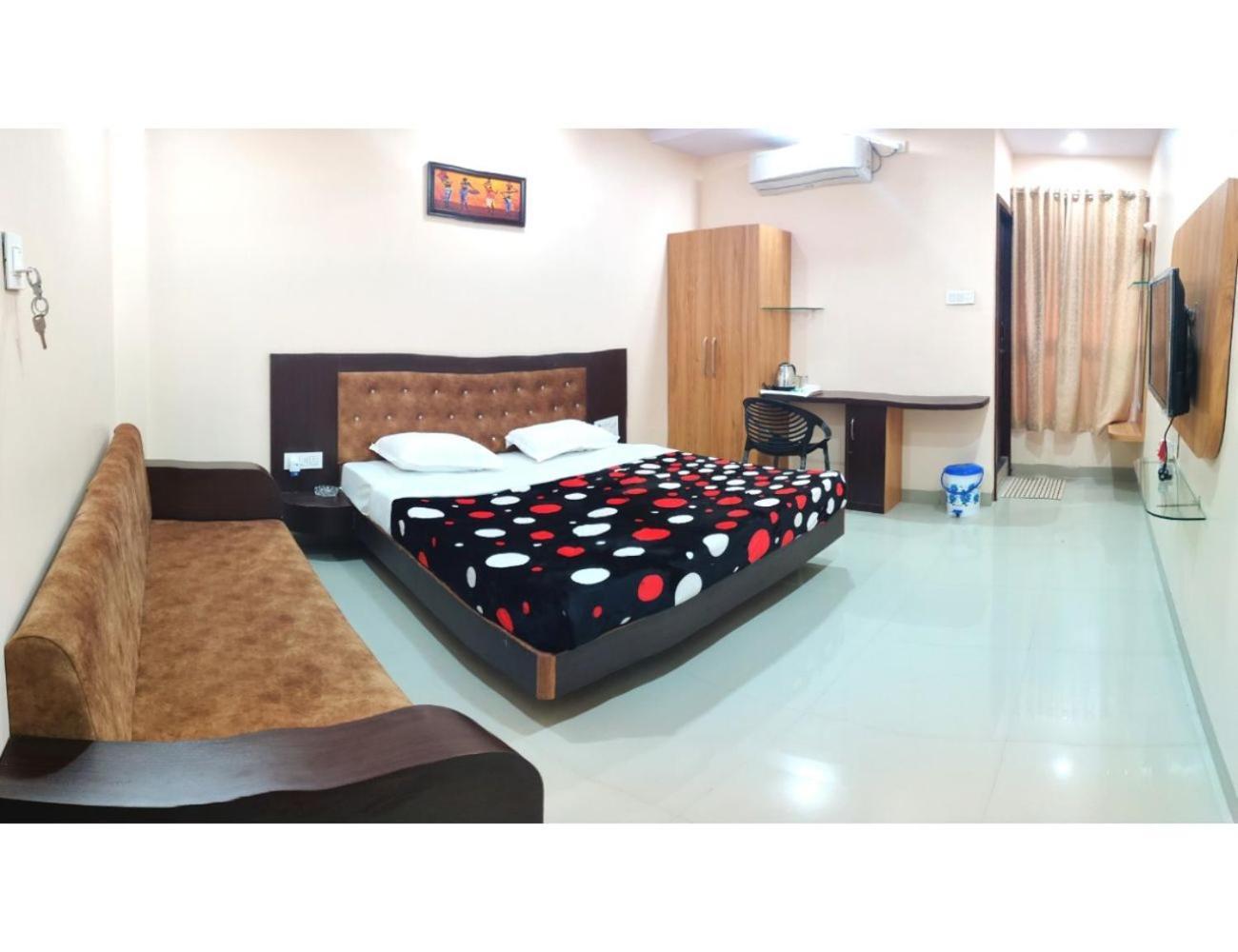 Hotel Pragati, Chanderi, Mp Luaran gambar